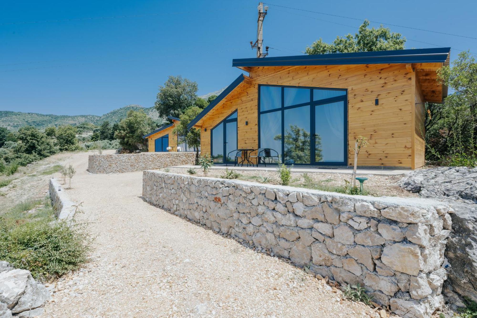 Olive Hills Holiday Homes บาร์ ภายนอก รูปภาพ